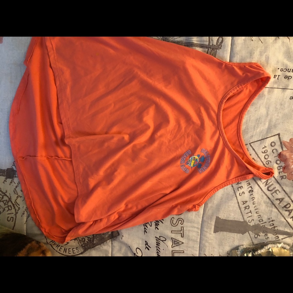 A loose tank top.